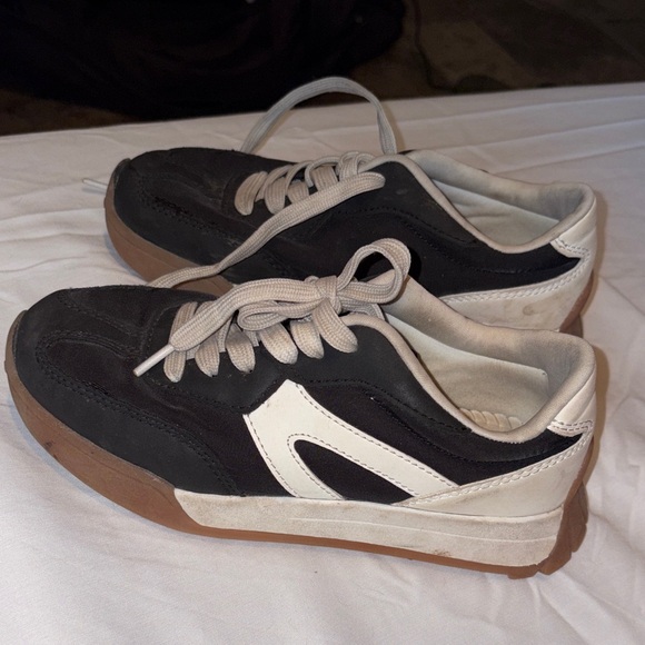Black and White Sneakers with Gum Sole - Picture 1 of 1